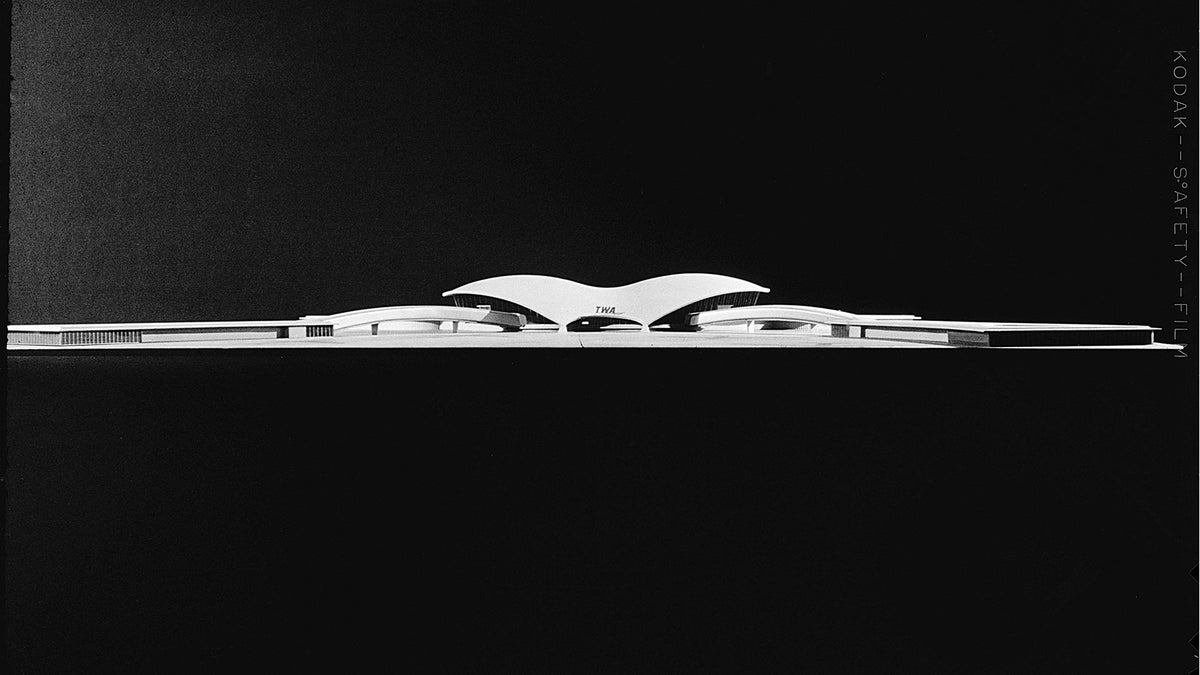 Korab Archive #1: the iconic airport