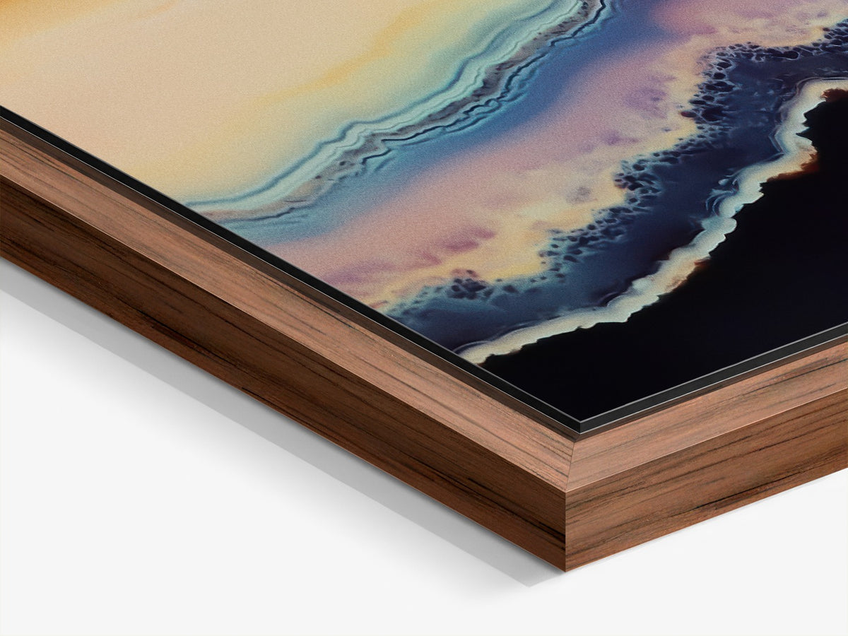 Strata 06 – détail de la caisse américaine noyer, tirage d'art vert pâle et bleu nuit | Beau Edition
