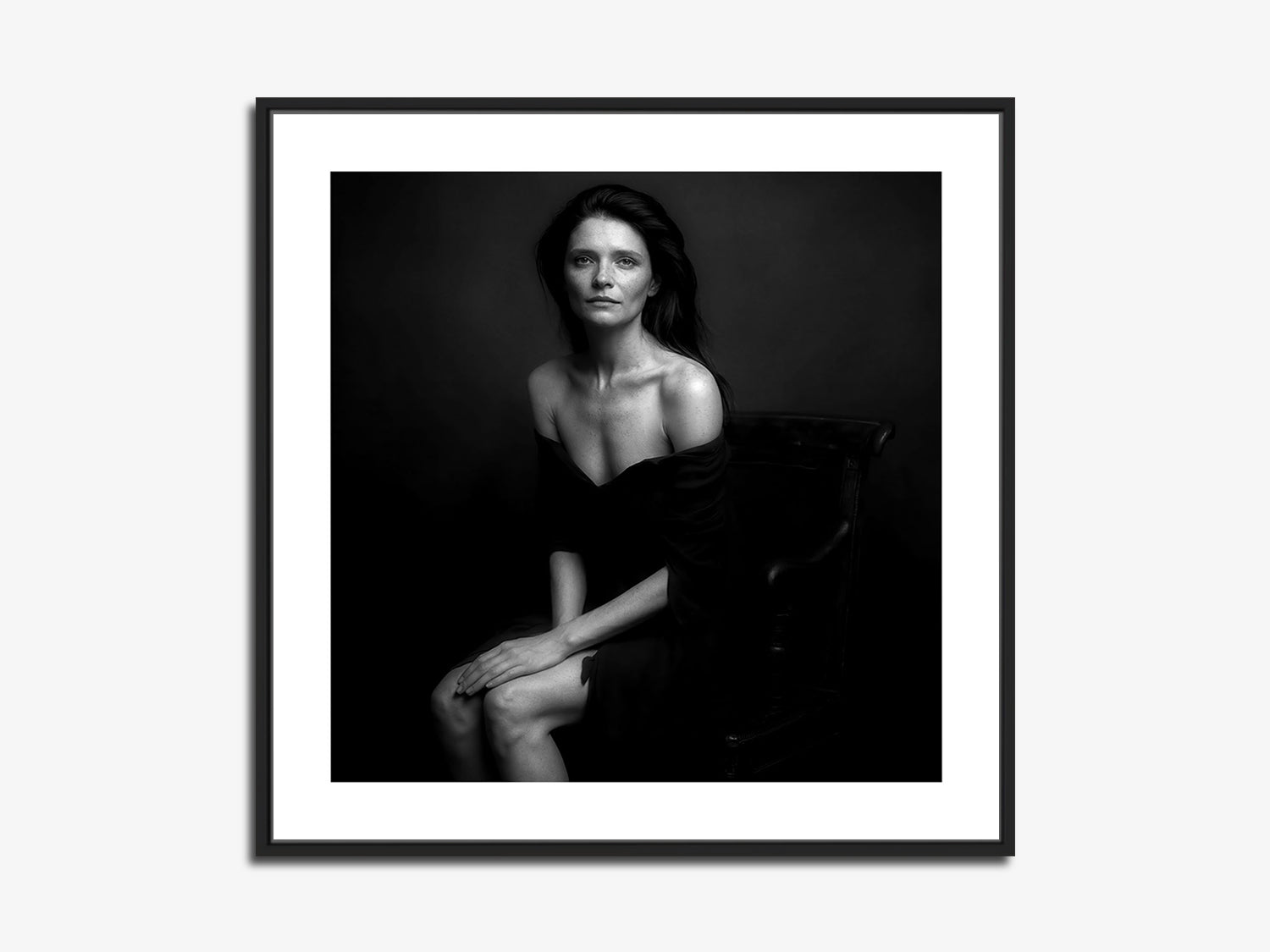 Veil 03 – fine art photography print, black matt floater frame | Beau Edition