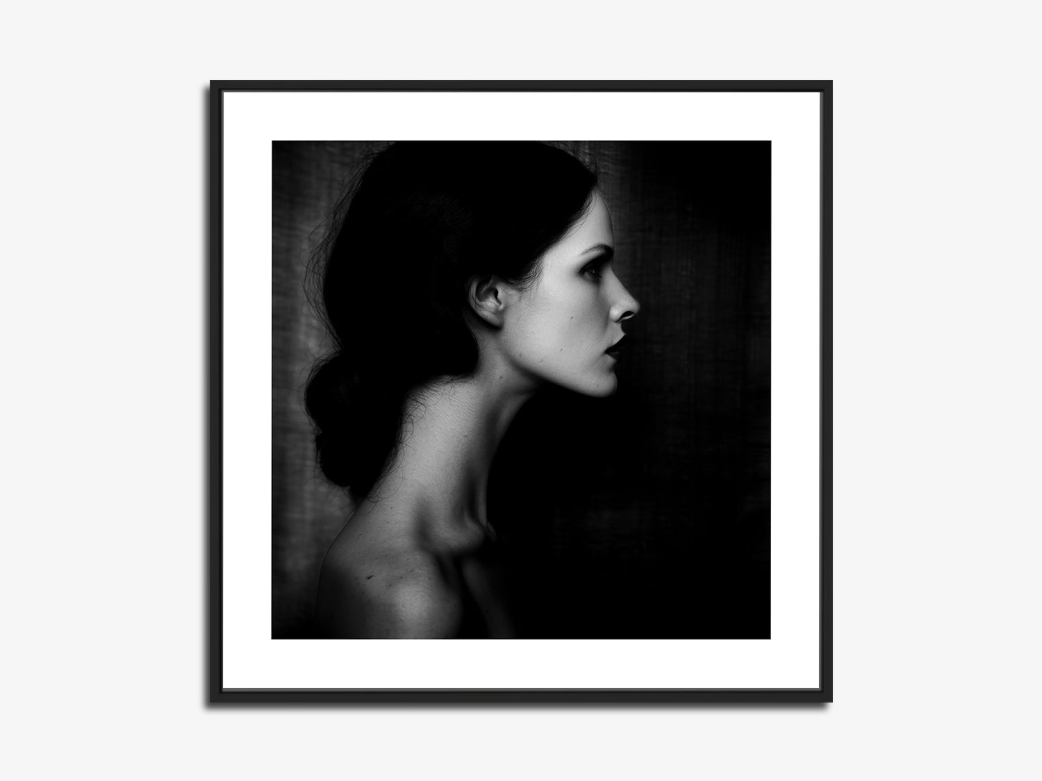 Veil 04 – fine art photography print, black matt floater frame | Beau Edition