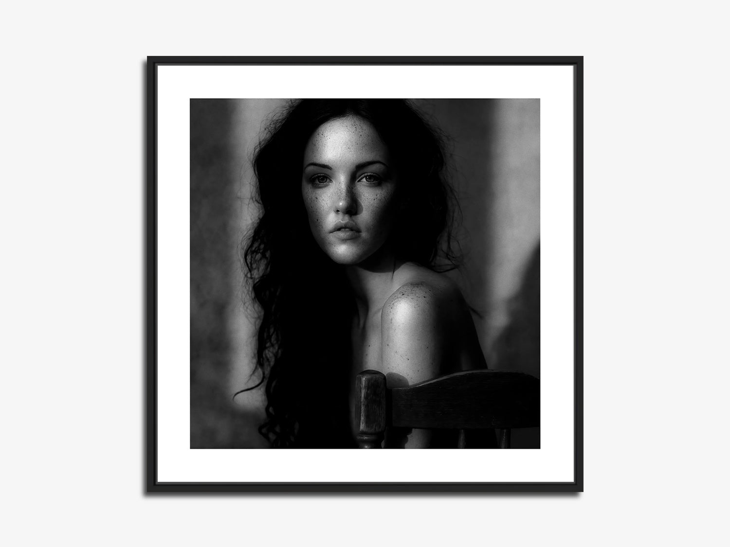 Veil 06 – fine art photography print, black matt floater frame | Beau Edition