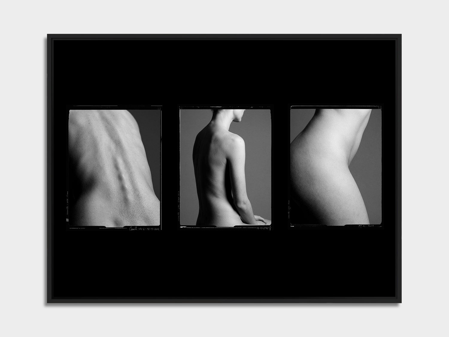 contact sheet 03 - Camille – contact sheet fine art nude print, print on aluminium, black matt floater frame | Beau Edition