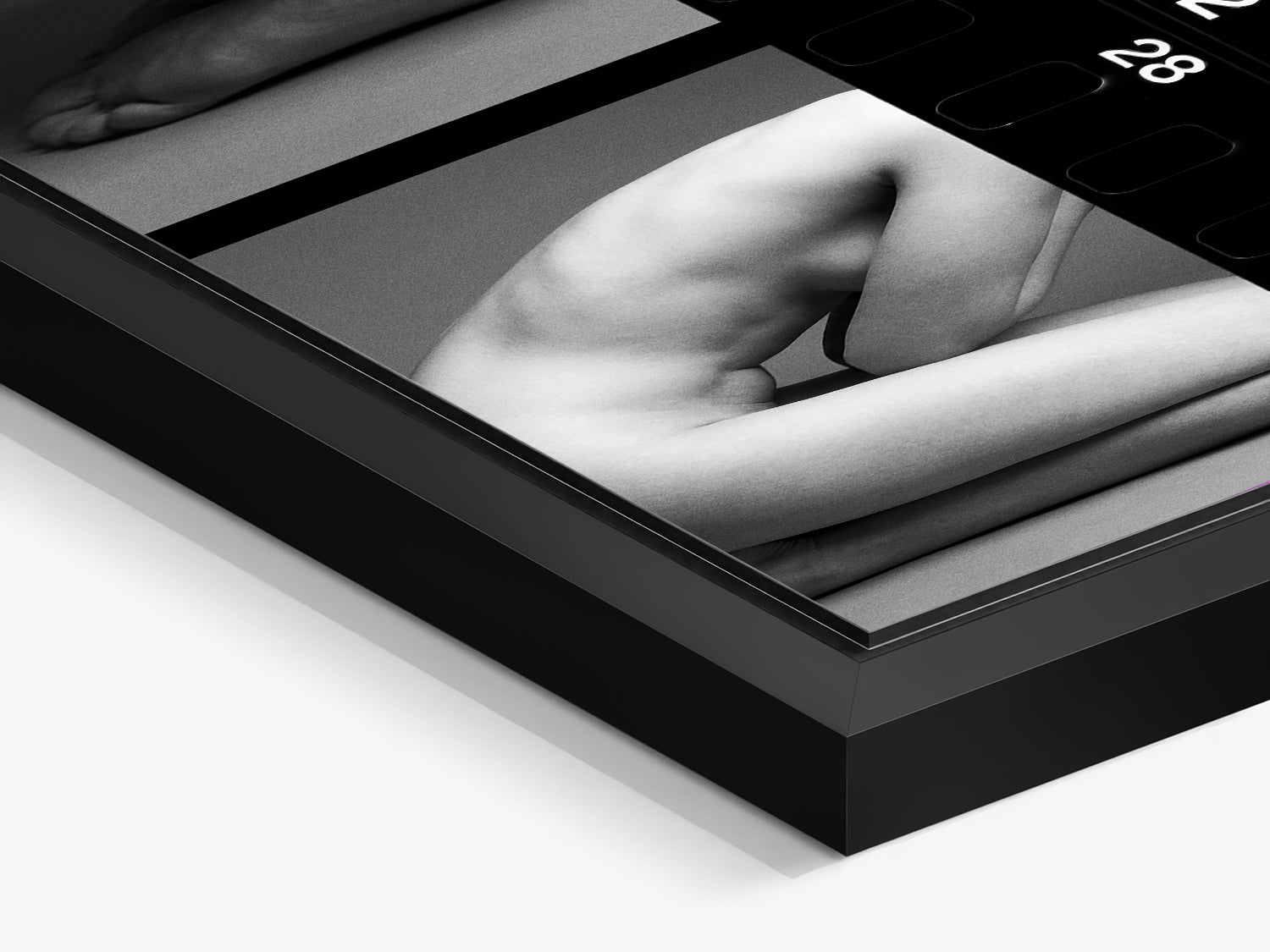 contact sheet 05 - Anaïs – black matt floater frame close-up, contact sheet fine art nude print | Beau Edition