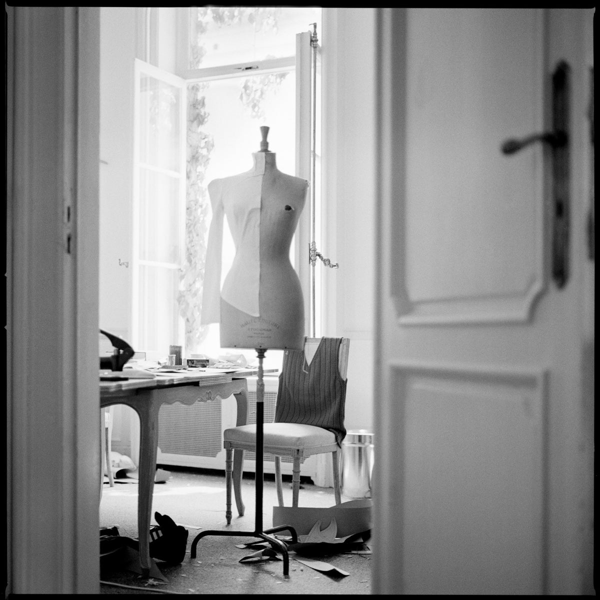 The Other Side of the Picture 01 – Olivier Theyskens studio in Brussels, 1997, image from the book The Other Side of the Picture | Beau Edition