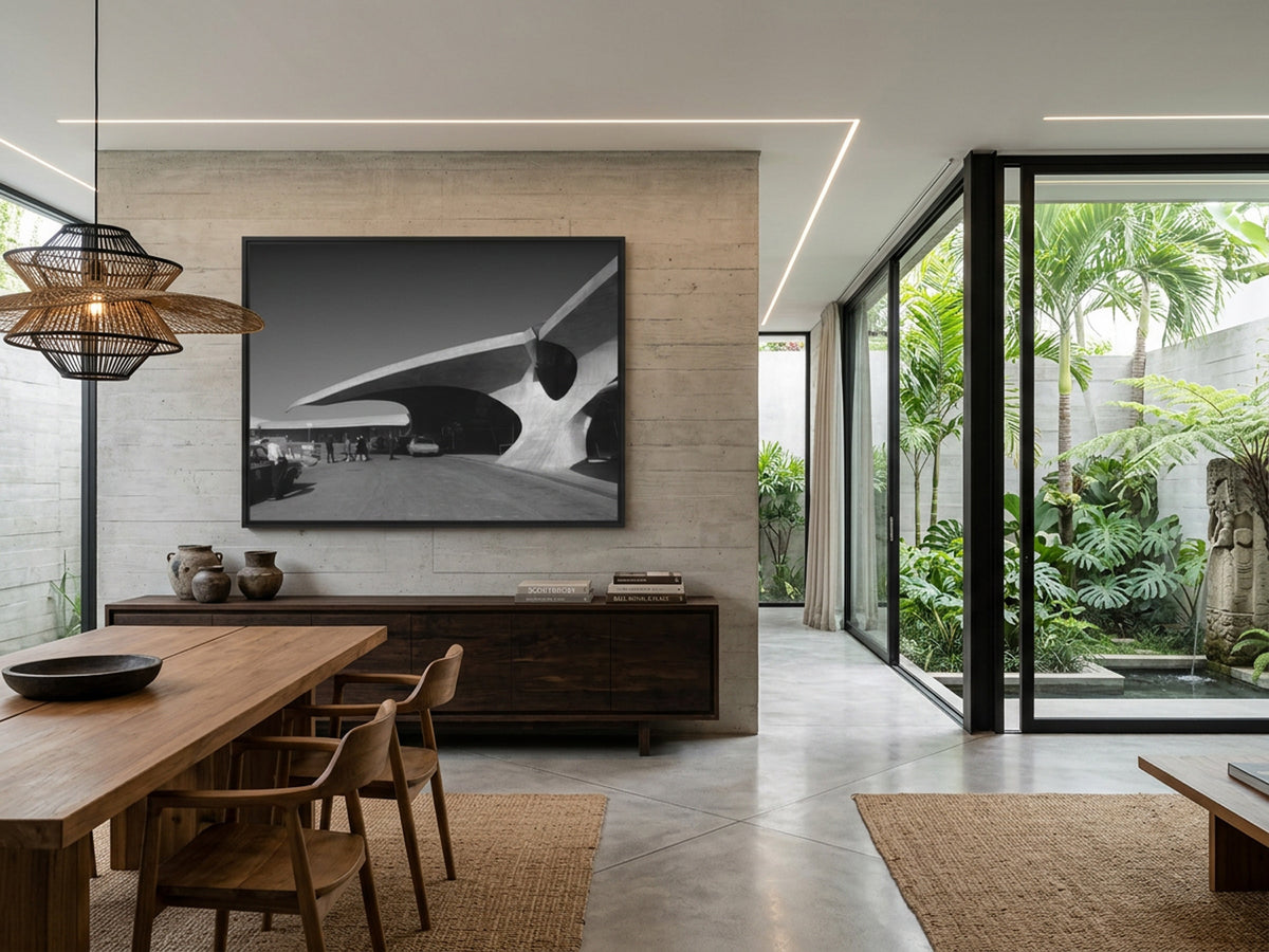 TWA Flight Center 06 – entrance canopy of the TWA terminal, interior wall art, view 1 | Beau Edition